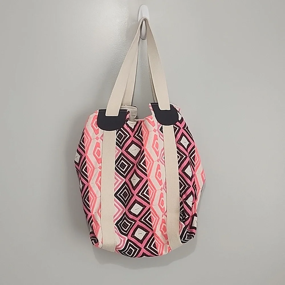 Boho Pink and black Patterned Hobo Tote Bag - read description - NWOT.